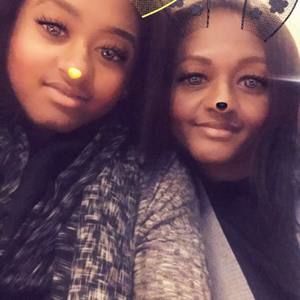 Meet your Posher, Candace